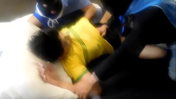 ARGENTINOS BOBOCA VIOLAN HINCHA BRASILERA Pornoargentinocomes